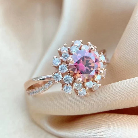 Luomansi Red Moissanite Ring 1 Carat 6.5MM