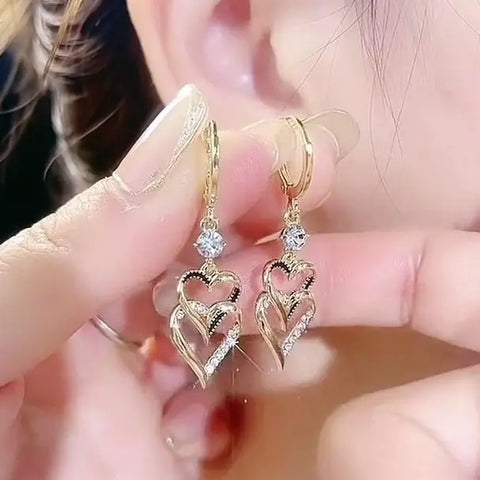 Imitation Pearl Dangle: Faux Pearl Drops.