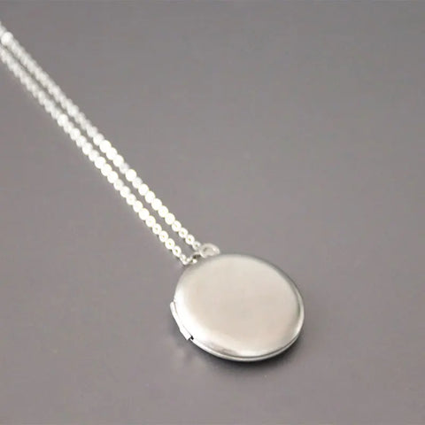 1pc Carved Designs Round Photo Frame Pendant Necklace Stainless Steel Charms Locket Necklaces Women Men Fashion Memorial Jewelry