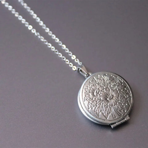 1pc Carved Designs Round Photo Frame Pendant Necklace Stainless Steel Charms Locket Necklaces Women Men Fashion Memorial Jewelry