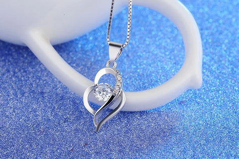 New Luxury Crystal Cz Heart Pendant Choker Necklace 925 Sterling Silver Chain Necklaces For Women Wedding Fine Jewelry Gifts