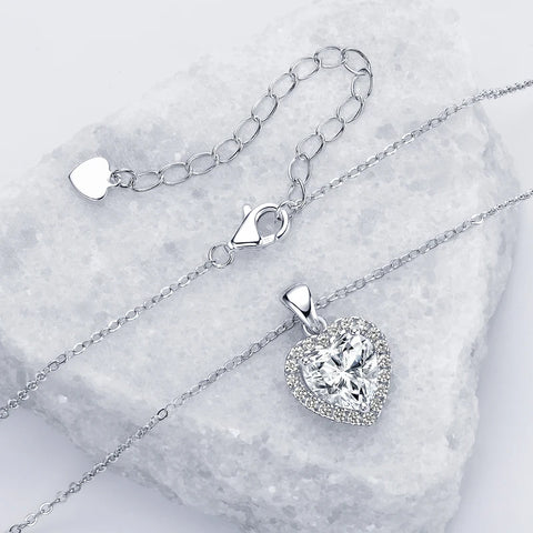 IOGOU 2.0carat Heart Shaped Moissanite Pendant Necklace for Women Girl Real 925 Silver Luxury Gift Wedding Jewelry Valentine Day