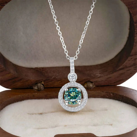 Luxury 1carat Moissanite Women's Necklace