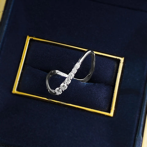 Vinregem Round Cut Lab Created Sapphire