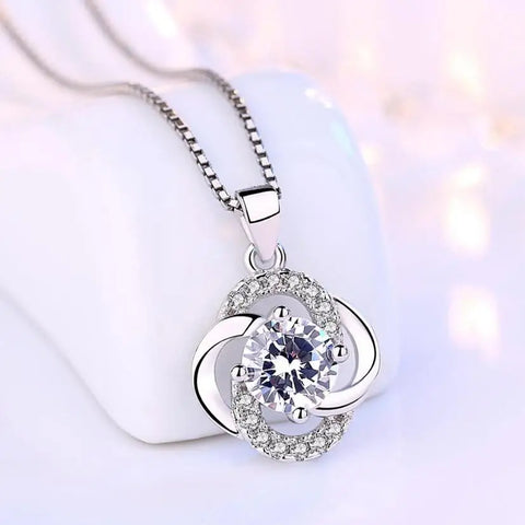 1.2CT Moissanite Necklaces for Women 925 Sterling Silver Diamond Lucky Clover Pendants Necklaces Fine Jewelry Wholesale Colar