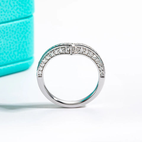 AnuJewel 2mm D Color Moissanite