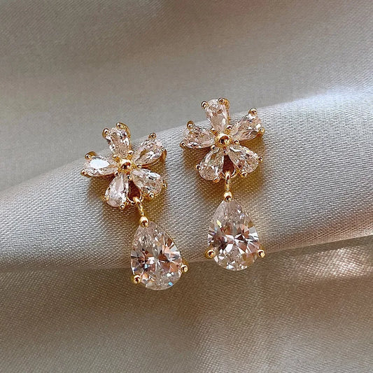 Light Luxury Zircon Stud Earrings
