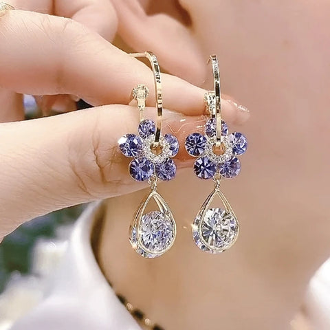 Vintage Elegant Purple Crystal Flower