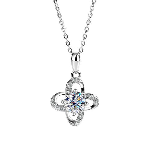 2025 New s925 sterling silver light luxury clover silver pendant Moissanite necklace is a classic and fashionable gift for women