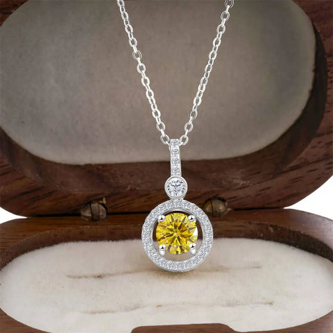 Luxury 1carat Moissanite Women's Necklace