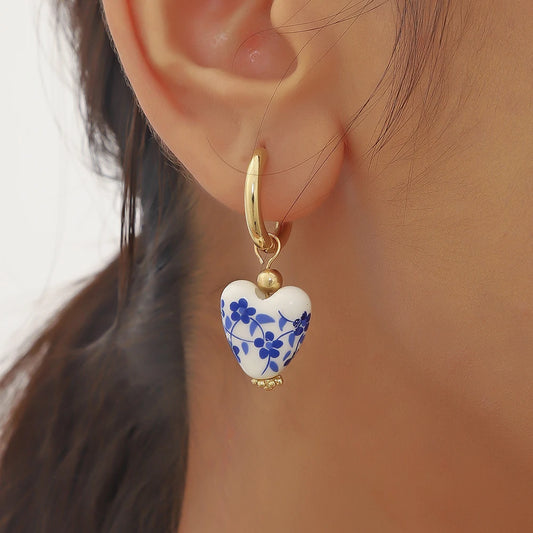 Camellia Flower Stud: Elegant Camellia Studs.