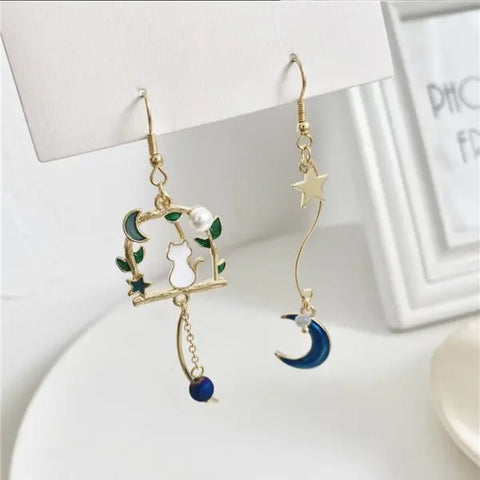Korean New Light Luxury Zircon Moon Star Asymmetric Stud Earrings