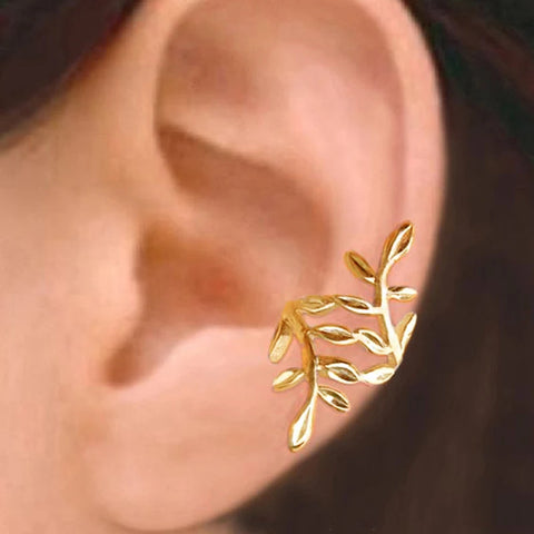 Huitan New Trendy Fox Shape Clip Earrings