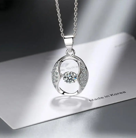 Moissanite Smart Water Drop Pendant Necklace