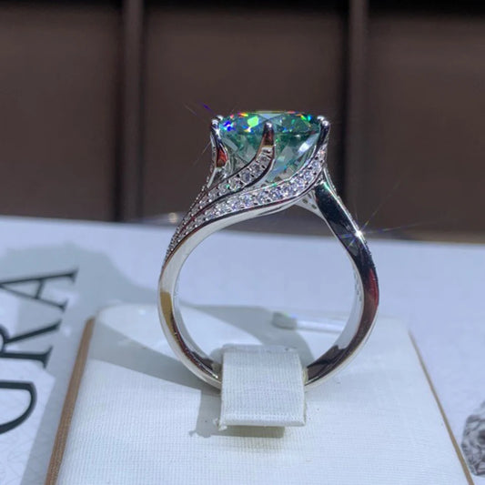 Serenity Day 5Ct Green Moissanite Ring