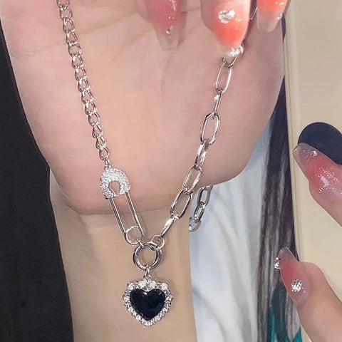 Y2K Pink Crystal Heart Pendant Necklace Women Sweet Cool Girl Punk Clavicle Chain Fashion Aesthetic Necklace Jewelry Gift 2024