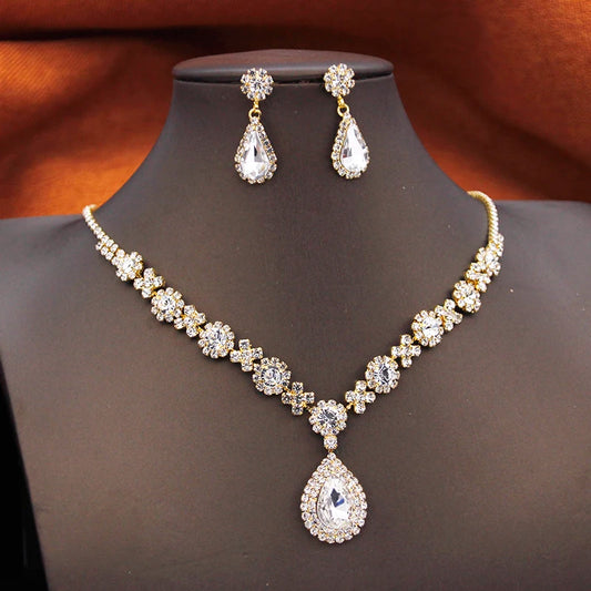 Rhinestone Flower Necklace Set