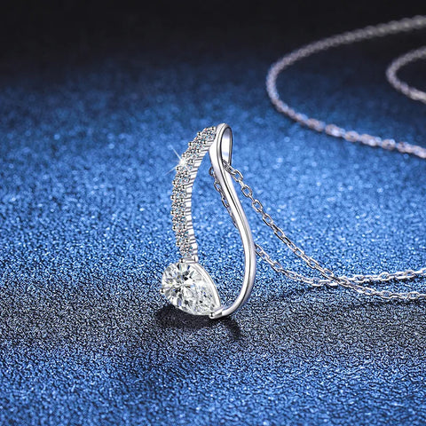 D-color moissanite pendant with water droplet diamond necklace