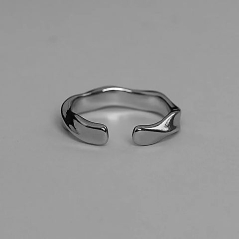 Mobius Wave Ring Silver Color Alloy Open Ring