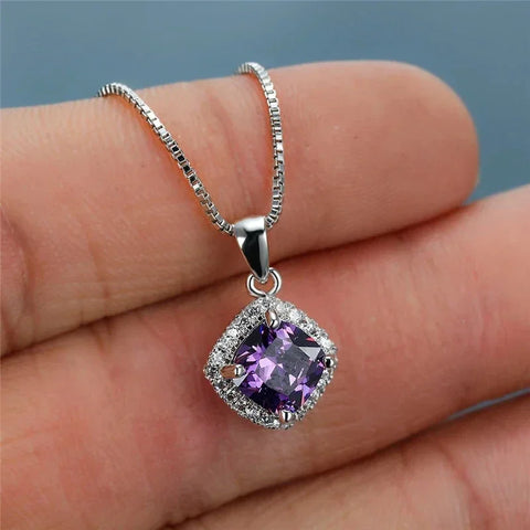New Simple and Elegant Cushion Cubic Zirconia Pendant Necklace for Women Temperament Lady's Engagement Wedding Trendy Jewelry