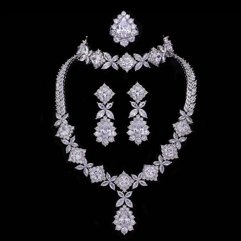 2024 Top 4 Piece Set Dubai Cubic Zirconia Tassel Drop Big Bridal Necklace Bridal Party Luxury Jewelry Set