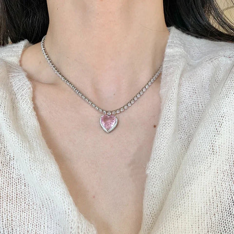 Rhinestione Pink Heart Pendant Necklace for Women Lovers Clavicle Chain Chocker Female Cute Crystal Moonstone Jewlery Gifts