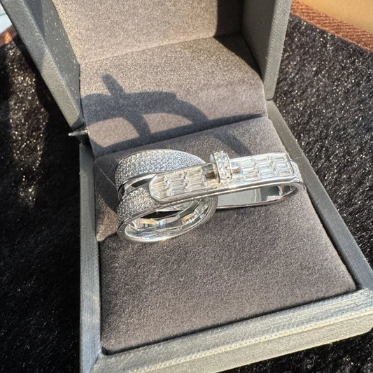 Bellux Unique Design 925 Silver Synthetic Zircon