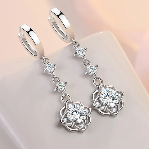 925 Sterling Silver Claws Stud Earrings