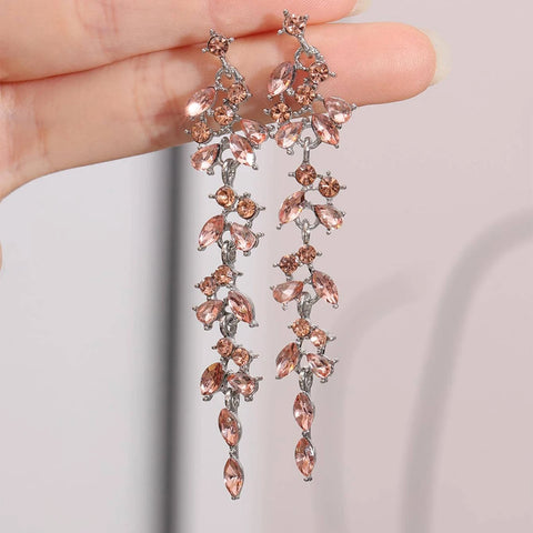 2pcs fashionable and high-end long tassel