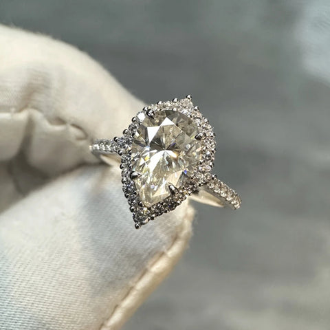 Vinregem 3EX VVS1 D Moissanite Diamond Ring