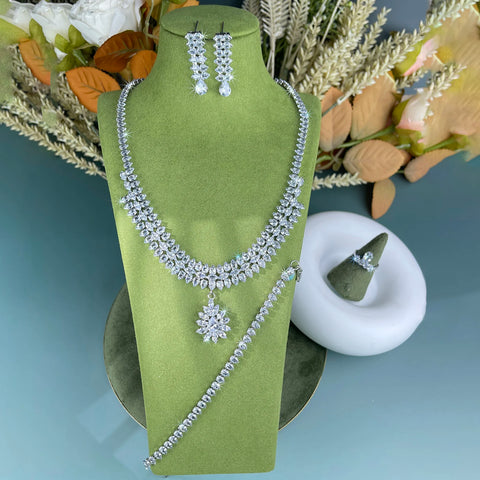2025 5pcs/set wedding celebration luxurious cubic zirconia jewelry set classic fashionable for prom and daily wear