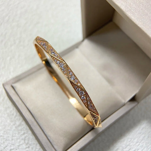 Asymmetric Inlaid Zircon Women's Bracelet