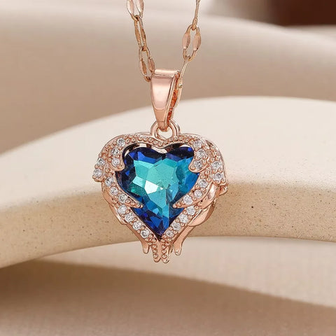 A Heart Of The Ocean Necklace Pendant, Made Of Copper And Inlaid With Zircon, Simple And Stylish, Suitable For Daily Wear