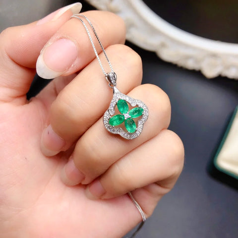 S925 Pure silver natural emerald pendant delivered emerald is the world's top four gemstones of high quality jewelry