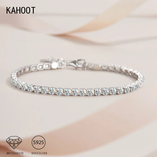 925 Sterling Silver 4.4 Carat Moissanite