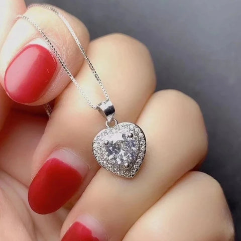White Gold Plated D Color Moissanite Necklace Pendant for Daily Wear 1ct Round Moissanite Necklace Pendant