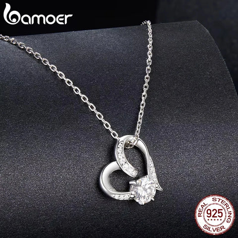 BAMOER Heart Necklaces for Women, Forever Love Moissanite 925 Sterling Silver Minimalist Heart Pendant Necklace Engagement Jewel
