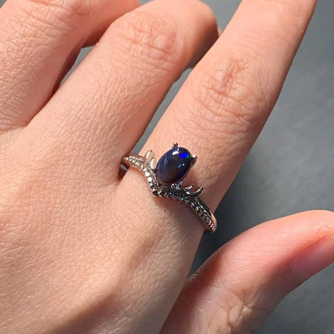 HEYYA STONE Natural Opal Ring