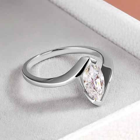Smyoue 18K Plated 1CT Marquise Cut Moissanite Solitaire Ring