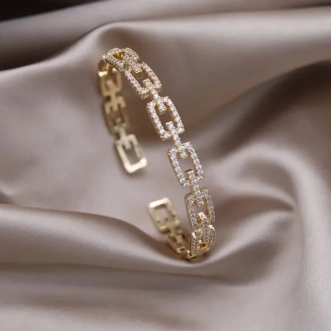 2024 French new design fashion jewelry