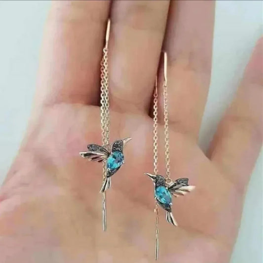 1 Pair New Fashion Little Bird