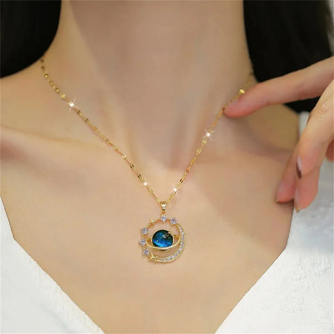 Exquisite Starry Sky Planet Light Luxurious Temperament Gorgeous Necklace