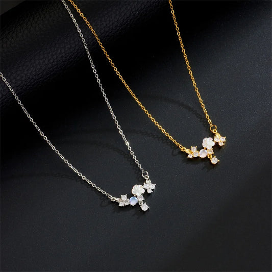 Stainless Steel Chain Vintage Elegant Zircon Flower Pendant Necklaces for Women Lady Jewelry Accessories Daily Gift for Friends