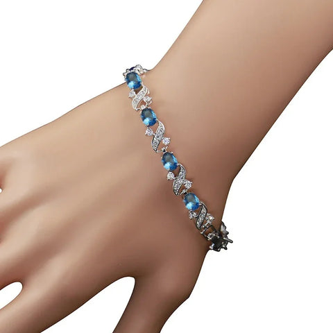 Graceful Green Crystal Leaf Bracelet