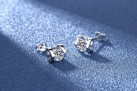 Exquisite Leaves Crystal: Zircon Leafy Crystals.