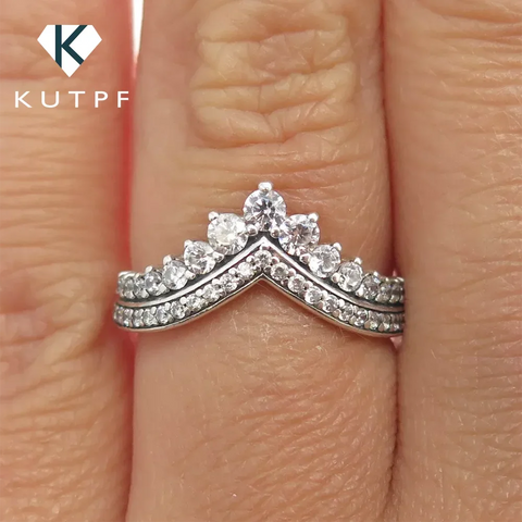 Princess Wish Crown Moissanite Engagement Rings