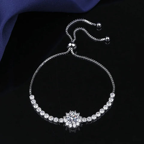 Fashionable Sunflower Zirconia Bracelet