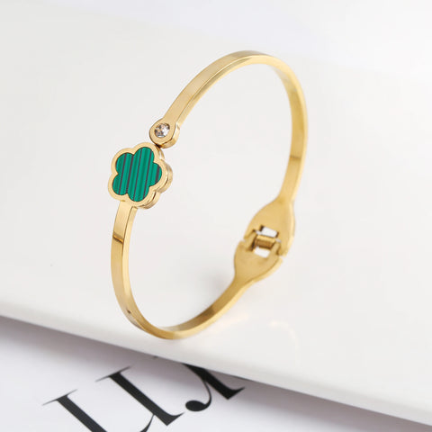 Five Leaf Plum Blossom Bracelet