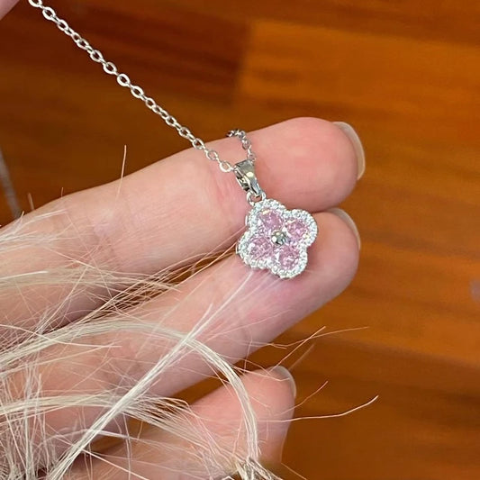 Trend Pink Four Leaf Flower Zircon Pendant Necklaces for Women Fashion Jewelry Light Luxury Minimalist Accessories