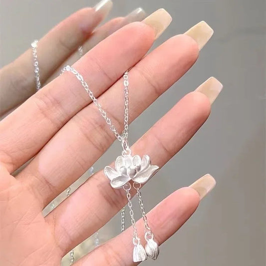 Lotus Tassel Necklace Women's New Popular Good Luck Lotus Pendant Chinese Style Elegant Flower Necklaces Jewelry Accessories